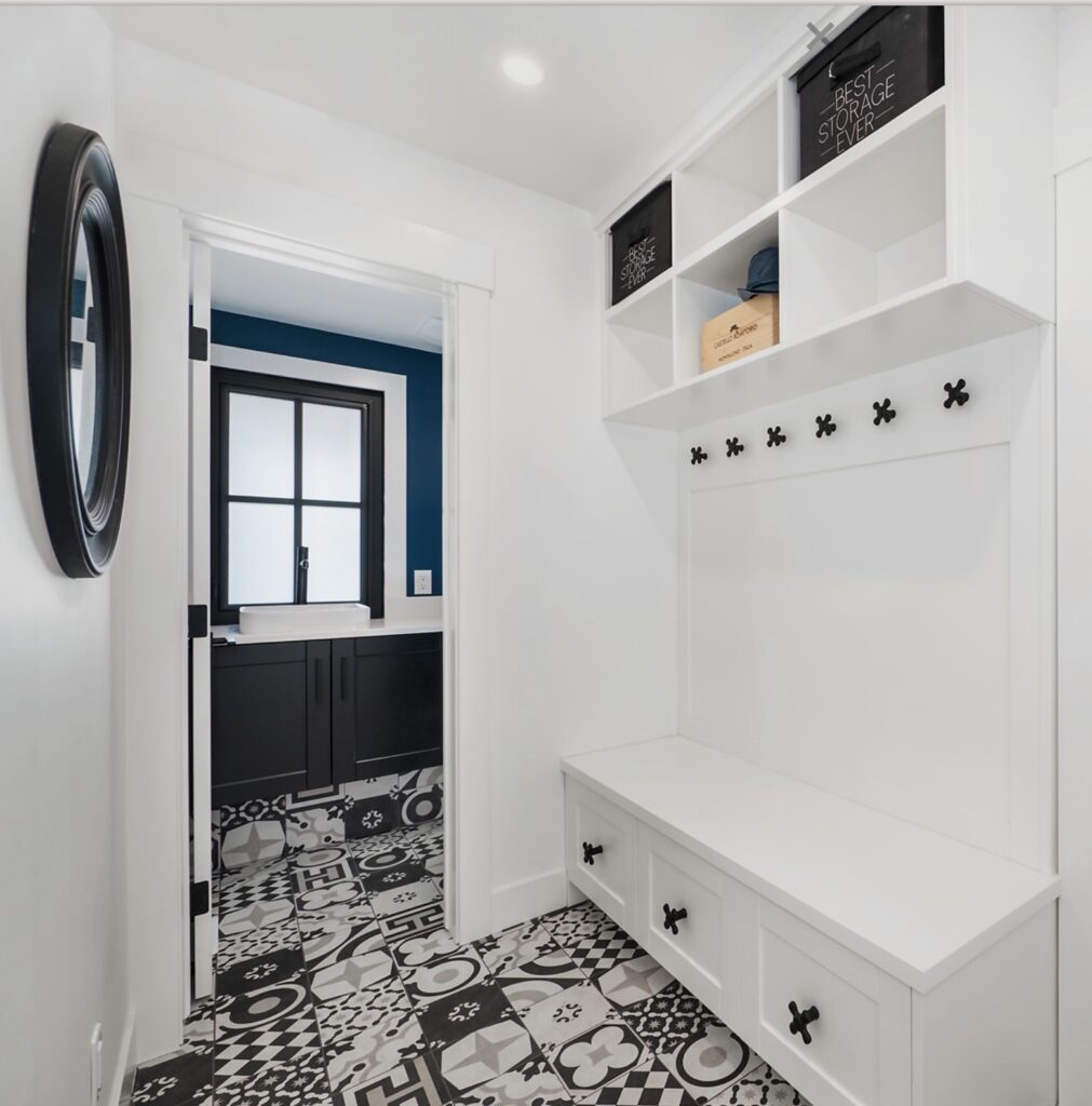 Photo Gallery – Hallmark Custom Cabinetry